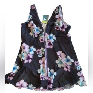 New Sea Shore by Ja'al Kaaraab Women’s Plus Size 3X Black Floral Swim Dress Read